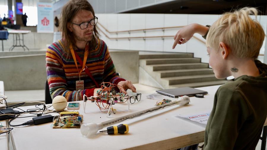 OpfinderHarald på Maker Faire